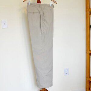 Pierre Cardin NWOT Super Lightweight 100% Cotton Men's Khaki Pants 36X32